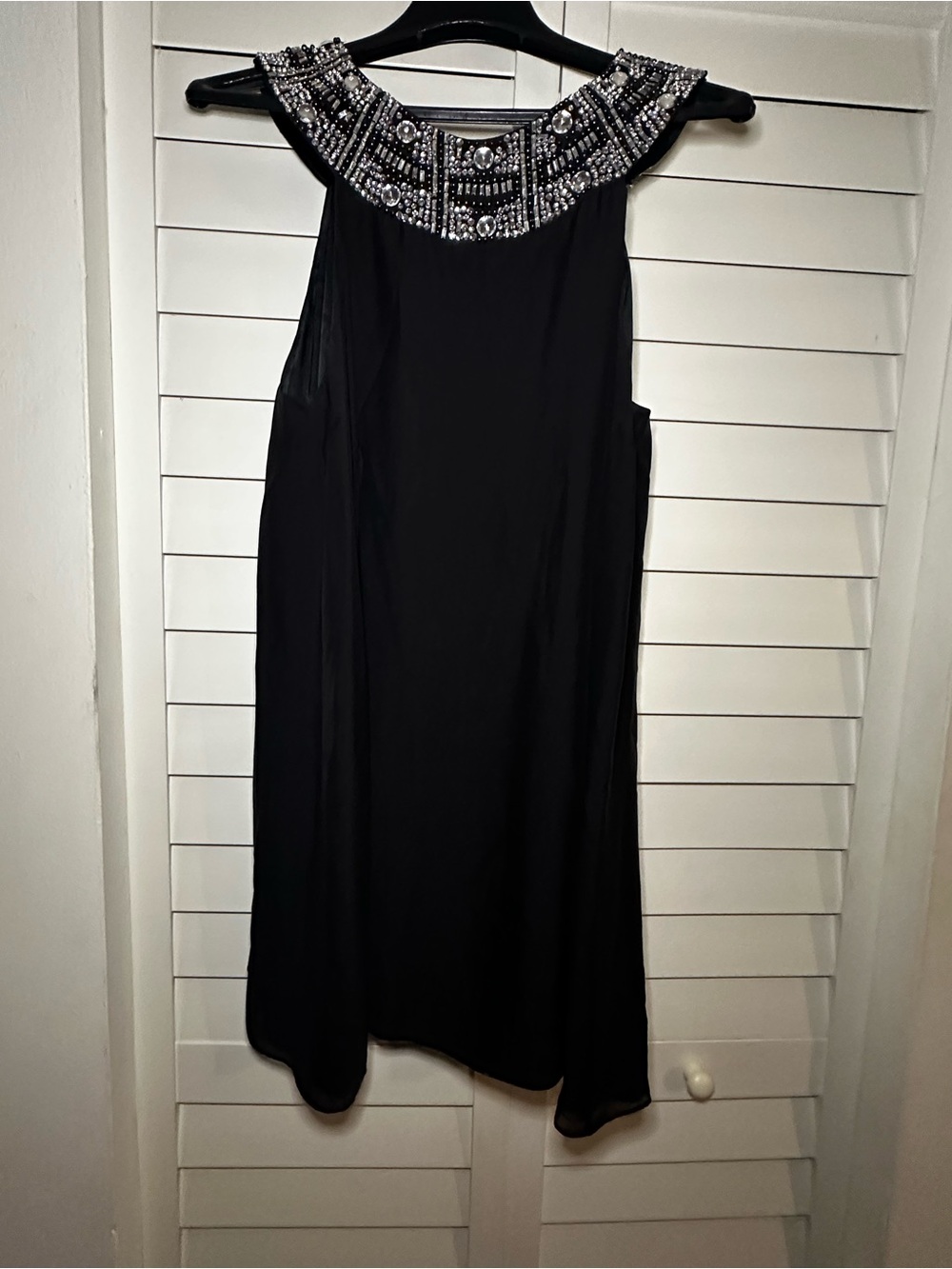 Alice + Olivia silk Black Beaded Neckline Women’s Dress
